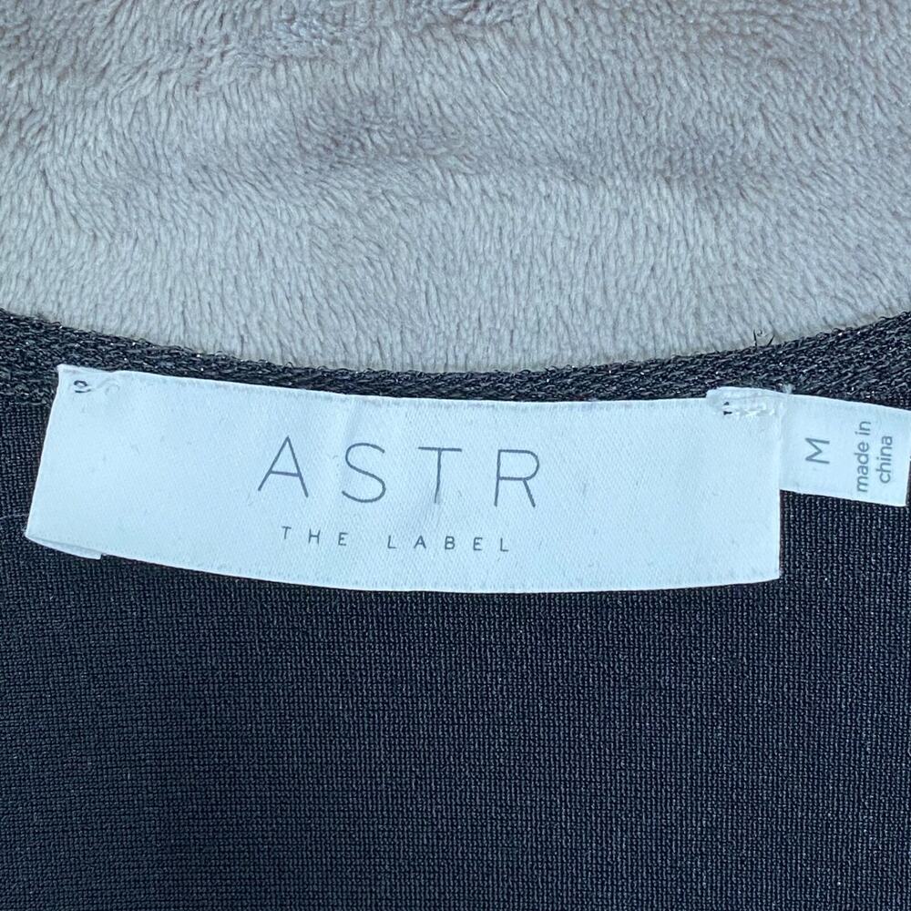 ASTR The Label Womens Long Sleeve Bodysuit Size‎ M Black Sparkly Deep Vneck Sexy - Picture 3 of 8